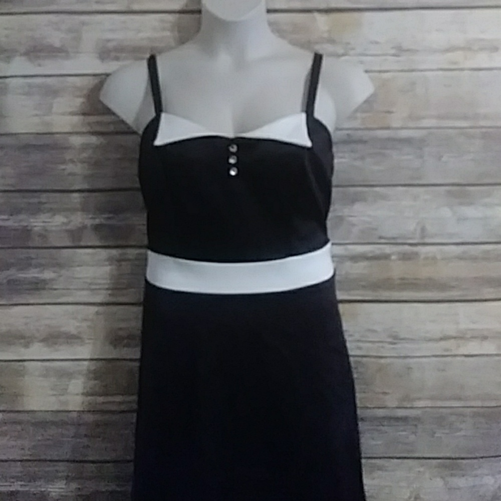 Torrid black ivory tuxedo dress size 18